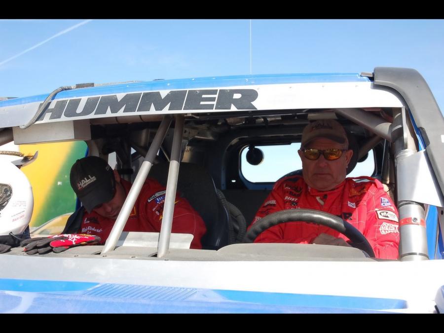  Hummer H3 Racing 2007 года  (фото 6 из 16)
